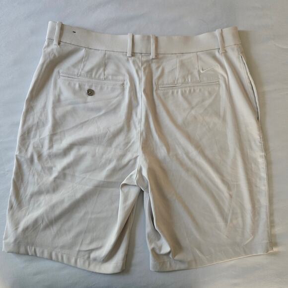 Nike Performance Shorts - Men's 34 - Light Beige/Tan - 11" Inseam - Stretch - Picture 3 of 5